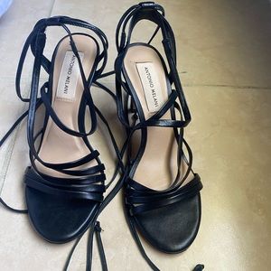 Black Strap on Heals
